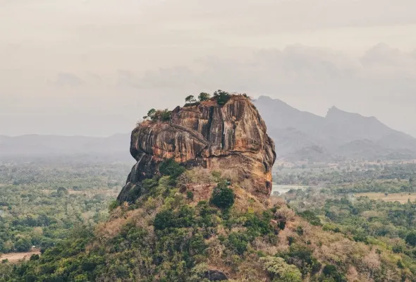 the-majestic-rock-fortress-of-sri-lanka